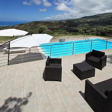 Cosentino Con Piscina Privata & Idromassaggio Sant'Anna (Sicily)