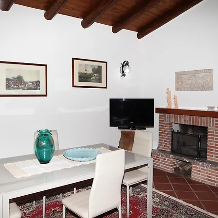 Cosentino Con Piscina Privata & Idromassaggio 别墅 *