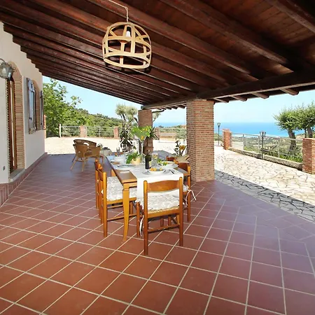 Cosentino Con Piscina Privata & Idromassaggio *